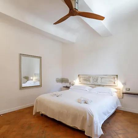 Charme Centro Storico Apartment Siena Exterior photo