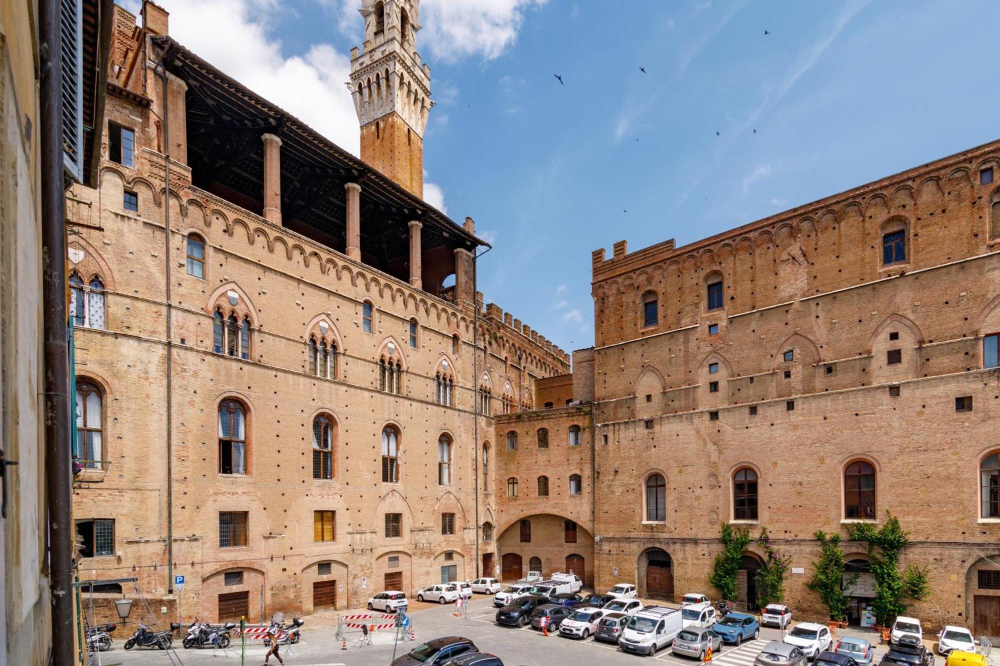 Apartment Charme Centro Storico Siena